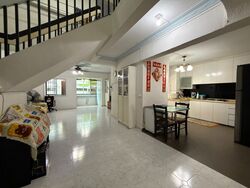 Blk 549 Jurong West Street 42 (Jurong West), HDB Executive #628443331